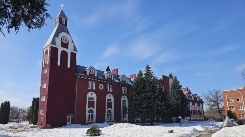 Visit-2.jpg Visit-3.jpg Visit-1.jpg