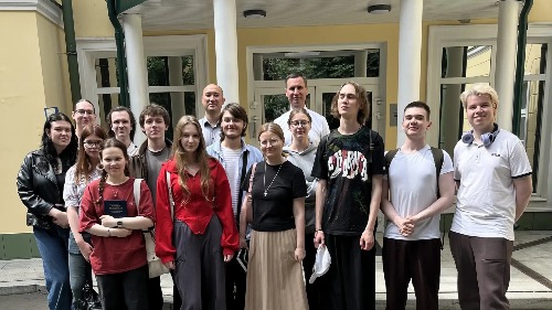 Диалог религии и науки. Студенты Российского государственного гуманитарного университета посетили Церковь Иисуса Христа Святых последних дней