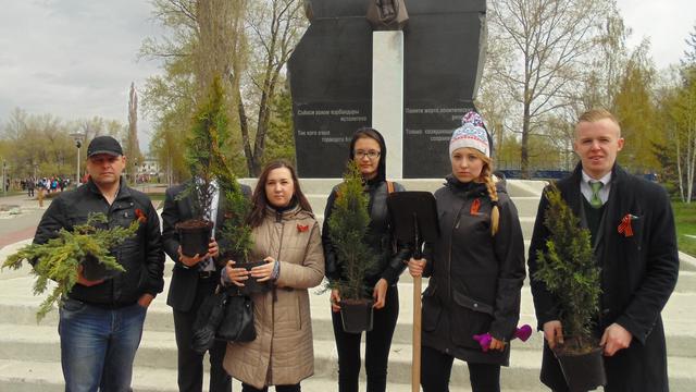 Мормоны приняли участие в высадке «Аллеи славы»