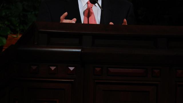 Dieter-Uchtdorf-Oct-2010-gconf-one.jpg
