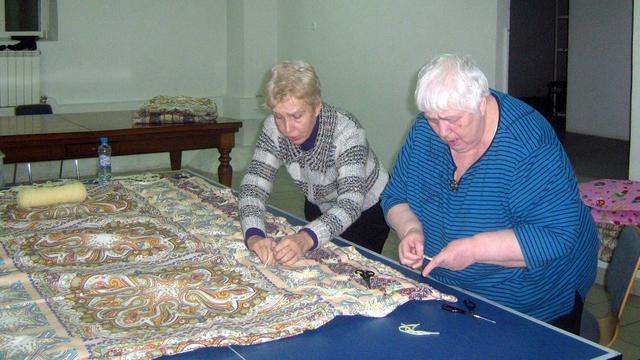 Прихожане Церкви Иисуса Христа Святых последних дней сшили более 80 одеял и пледов для ветеранов Подольска