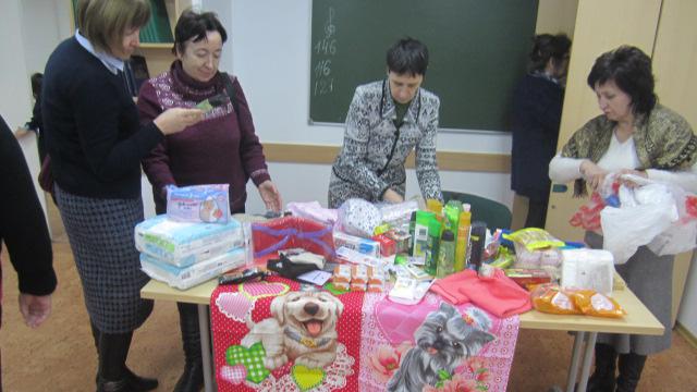 Мормоны Сибирских городов помогают пожилым людям ощутить дух Рождества